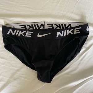 Nike briefs